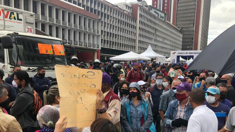 Le pouvoir judiciaire du Venezuela rejette les poursuites contre la norme que les éducateurs appellent "de la terreur"