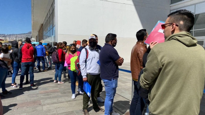 Les Vénézuéliens avancent dans le processus de régularisation en Equateur