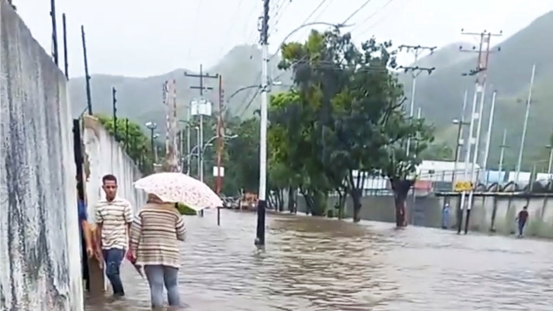 Le débordement de la rivière fait au moins trois morts dans le nord du Venezuela