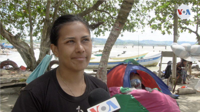 Les migrants bloqués en Colombie quittent Necoclí après la nouvelle politique d'immigration américaine