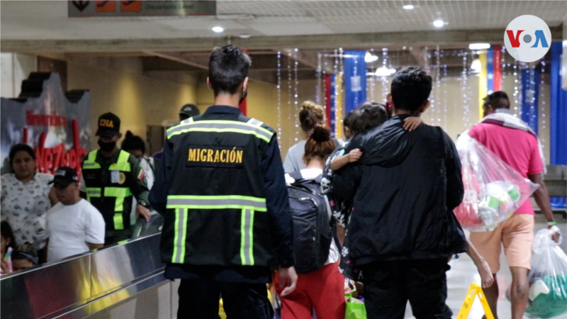 Les migrants rentrent au Venezuela après avoir renoncé au « rêve américain »