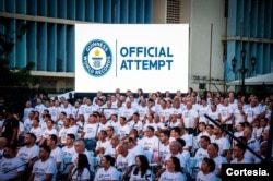Les joueurs de cornemuse de Maracaibo atteignent le record du monde du plus grand groupe de musique folk vénézuélienne. [Foto: Alcaldía de Maracaibo]