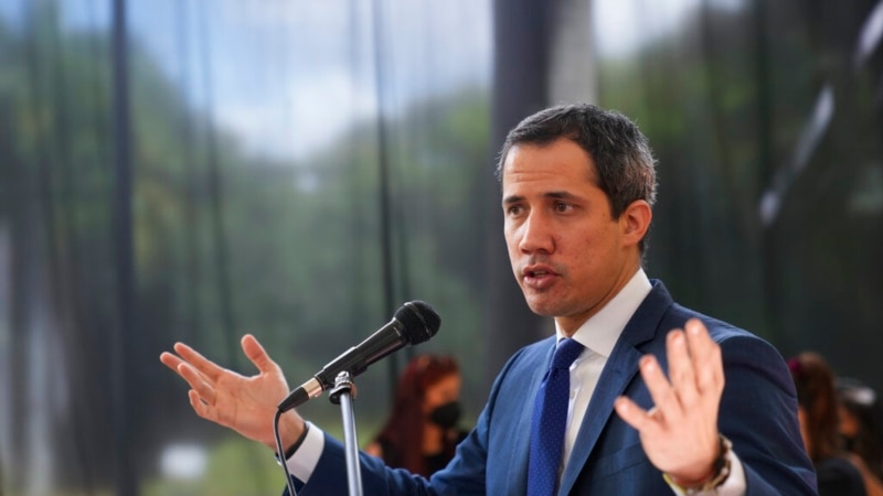 L'intérim va-t-il continuer ?  Guaidó convoque une session parlementaire en 2015