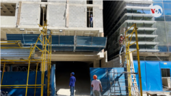 Des restaurants de luxe, des boutiques cossues et des immeubles modernes ont vu le jour ces dernières années dans certaines régions du Venezuela.