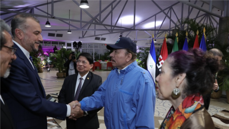 Le Costa Rica suit "de très près" la présence de l'Iran dans la région après la visite du ministre des Affaires étrangères à Managua