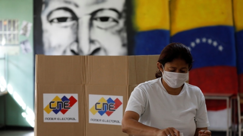 Course des "obstacles", c'est la participation des femmes aux affaires publiques et politiques au Venezuela