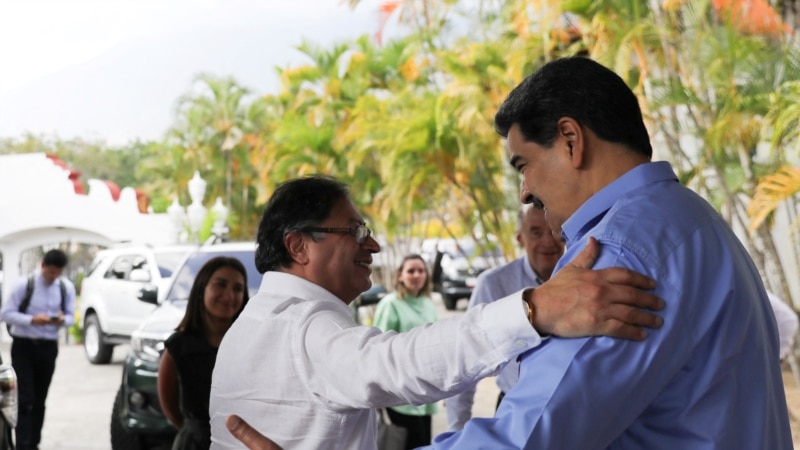 Petro annonce une conférence internationale pour "construire une feuille de route" pour le dialogue avec le Venezuela