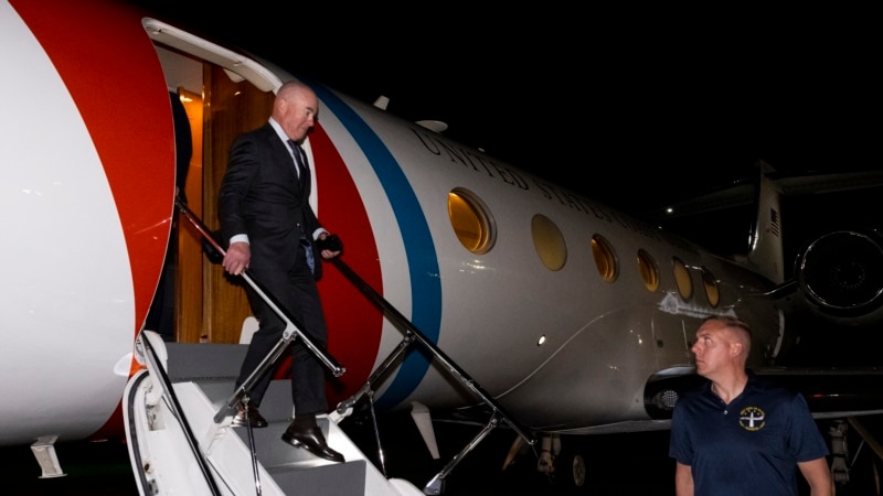 Mayorkas arrive au Panama pour discuter de la migration irrégulière à travers le Darién