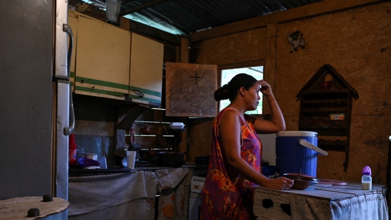 Les tarifs de l'électricité et de l'eau montent en flèche au Venezuela alors que les subventions sont réduites