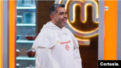 Fray Marcos García, ou comme l'appellent parents et paroissiens : le père Fray Marcos, a participé à la saison 11 de Master Chef Spain.