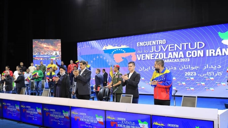 Le président iranien conclut sa visite au Venezuela et poursuit sa tournée au Nicaragua et à Cuba