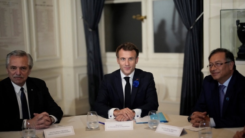 Des représentants du gouvernement vénézuélien et de l'opposition rencontrent Macron et des dirigeants latino-américains