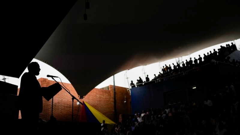 la primaire de l'opposition est toujours debout