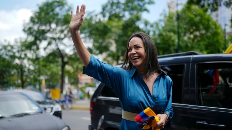 María Corina Machado battrait Maduro avec un avantage aux élections vénézuéliennes en 2024