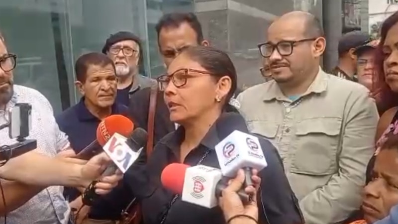 Ils exigent une déclaration officielle sur la situation d'un étudiant qui a perdu la vue à cause de la torture