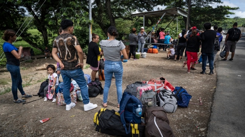 Le Costa Rica déclarera l'état d'urgence nationale en raison du flux de migrants