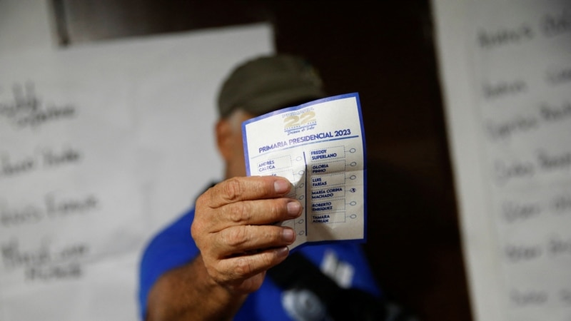 Maduro affirme que la primaire présidentielle de l'opposition était une « fraude », ils demandent une enquête