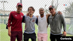Carlos Colmenares (deuxième à gauche), le photographe vénézuélien qui travaille avec l'Inter Miami.