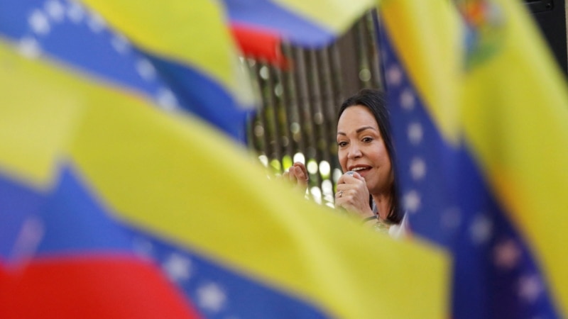Ils ratifient la disqualification de María Corina Machado.  Et de plus