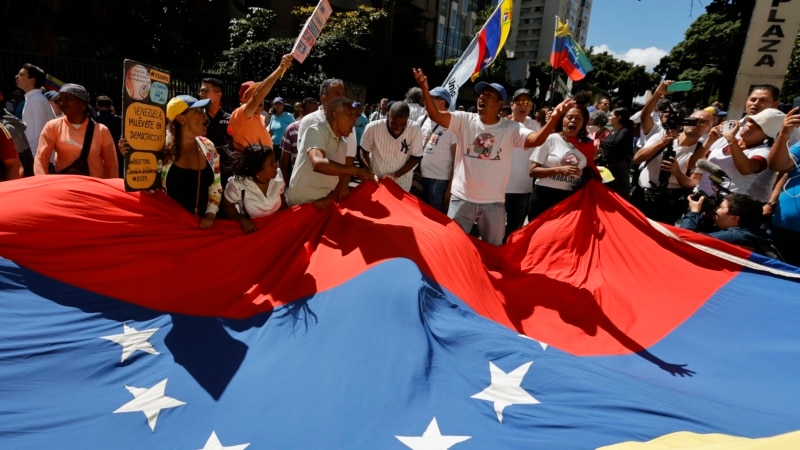 Les États-Unis exigent la fin du harcèlement politique au Venezuela et préviennent que les actions contre l'accord de la Barbade « auront des conséquences »