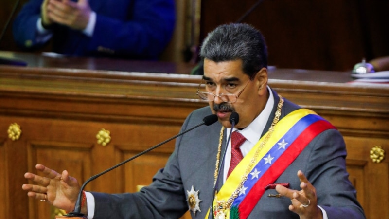 Maduro annonce un ajustement du revenu mensuel minimum au Venezuela, mais sans augmentation de salaire