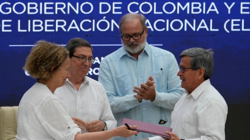 Le gouvernement de Colombie et l'ELN annoncent le septième cycle de négociations, au Venezuela