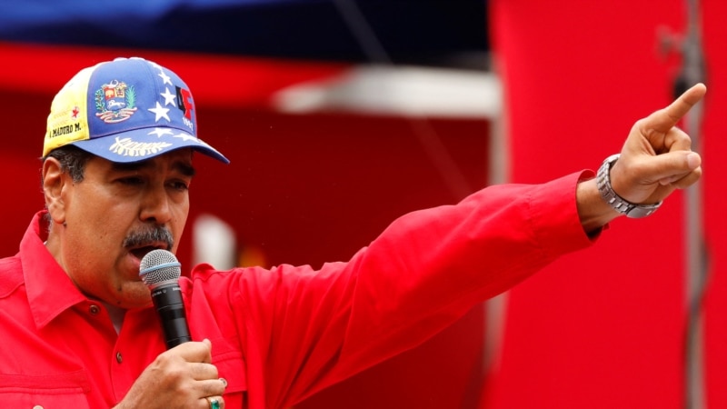 Maduro dit qu’ils vont gagner les élections « par crochet ou par escroc »
