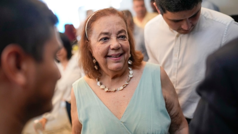Machado cherche à remplacer le candidat.  Youtubeur libéré.  Incendie dans le réservoir PDVSA.  Et de plus