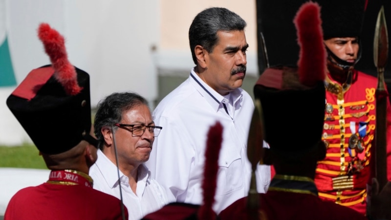 Maduro et Petro se rencontrent au Venezuela après des questions sur les disqualifications politiques