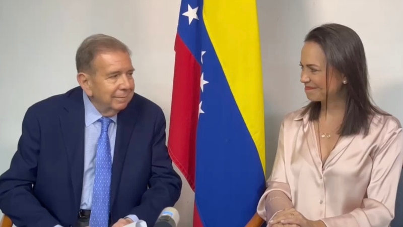 La plainte de Saab est une diffamation.  González et Machado travaillent ensemble.  Et de plus