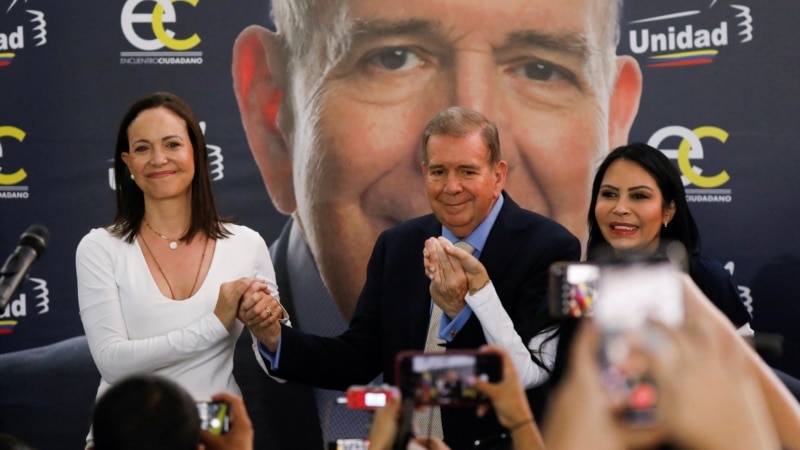 Le candidat de l'opposition à la présidentielle, Edmundo González, commence ses activités de campagne avec María Corina Machado
