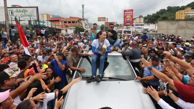 Machado à Trujillo.  Loi sur les retraites.  Le Vénézuélien sérieux après sa chute de « La Bête ».  Et de plus
