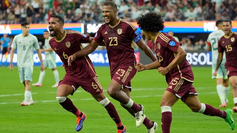 La Vinotinto progresse en Copa América.  Ils dénoncent un prétendu complot de l'ambassade d'Argentine.