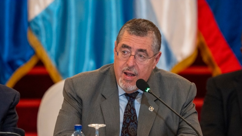 Le Guatemala dénonce les gardiens après avoir trouvé de l'argent et des crocodiles dans une prison