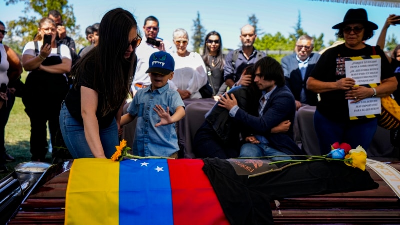 L'homme d'affaires qui hébergeait Machado a été arrêté.  Milei héberge la famille d'Ojeda.
