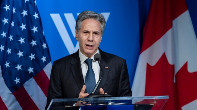 Les États-Unis appellent à un décompte des voix « transparent » au Venezuela, certains gouvernements de gauche félicitent Maduro et d'autres rejettent le résultat.