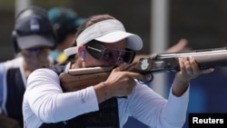 Adriana Ruano Oliva, en tournage aux Jeux Olympiques de 2024.