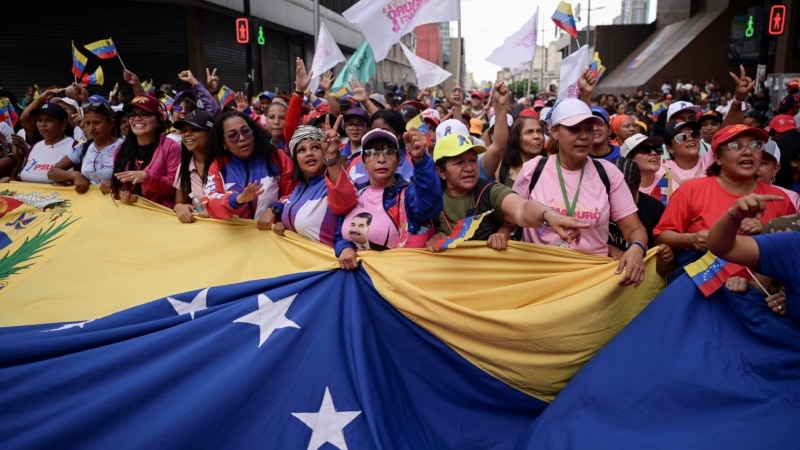 Le Brésil, la Colombie et le Mexique intensifient leurs efforts pour résoudre la crise électorale au Venezuela