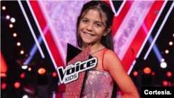 La jeune femme s'est imposée comme la grande gagnante après avoir obtenu le plus grand vote du public après avoir interprété « My heart will go on », de la chanteuse Céline Dion.