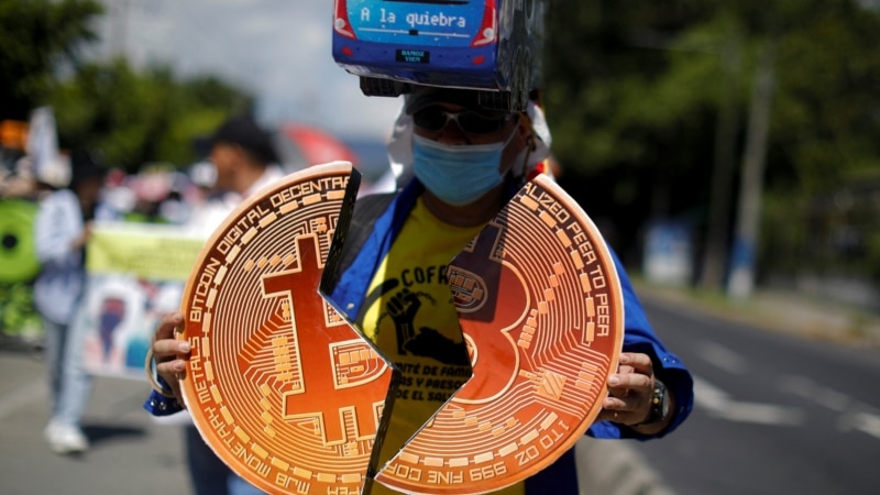 Le FMI et El Salvador concluent un accord de financement en échange d'une réduction de l'utilisation du bitcoin