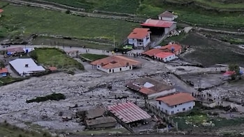 Les inondations rasées avec le