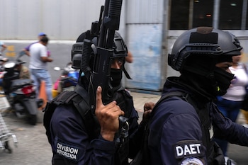 Police de moto partir