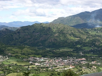 Vista de la vallée de Valcabamba