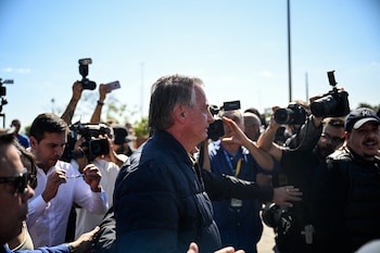 Jair Bolsonaro s'est entretenu avec des journalistes
