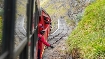 Le voyage offre des expériences culturelles,