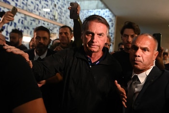 La défense de Bolsonaro a présenté