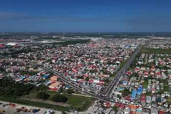Cette vue aérienne montre Georgetown,