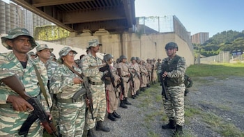 Aux corps du