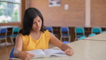 Les personnes sélectionnées étudieront en ligne.