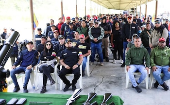 Au siège militaire où